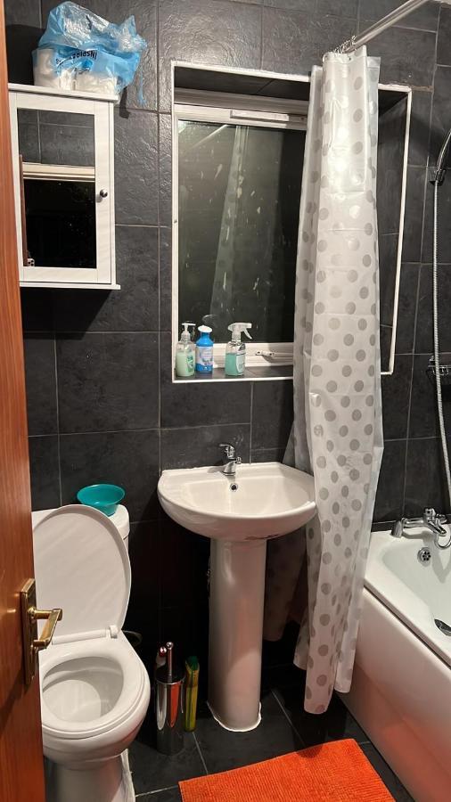 Smalinz Homes Finchley ロンドン エクステリア 写真